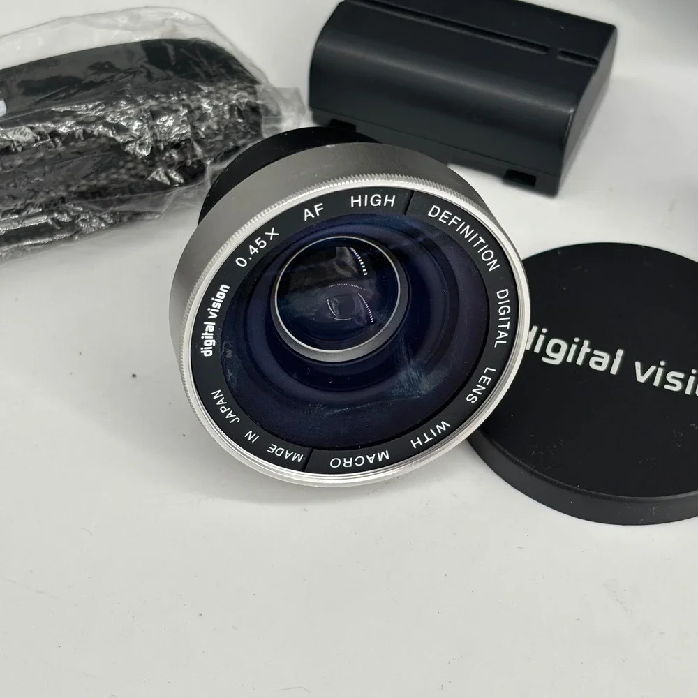 VTG JVC Digital Video Camera GR-D70U MiniDV Camcorder Bundle Y2K *FOR PARTS ONLY